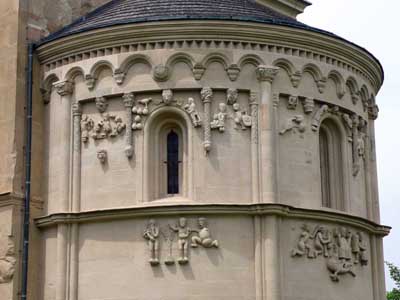 Фрагмент декора церкви в Шенграберне (Schoengrabern), Австрия.