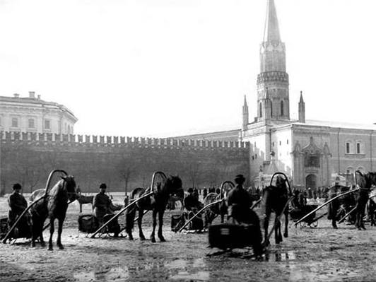 Московский Кремль на фотографии 1910 года.